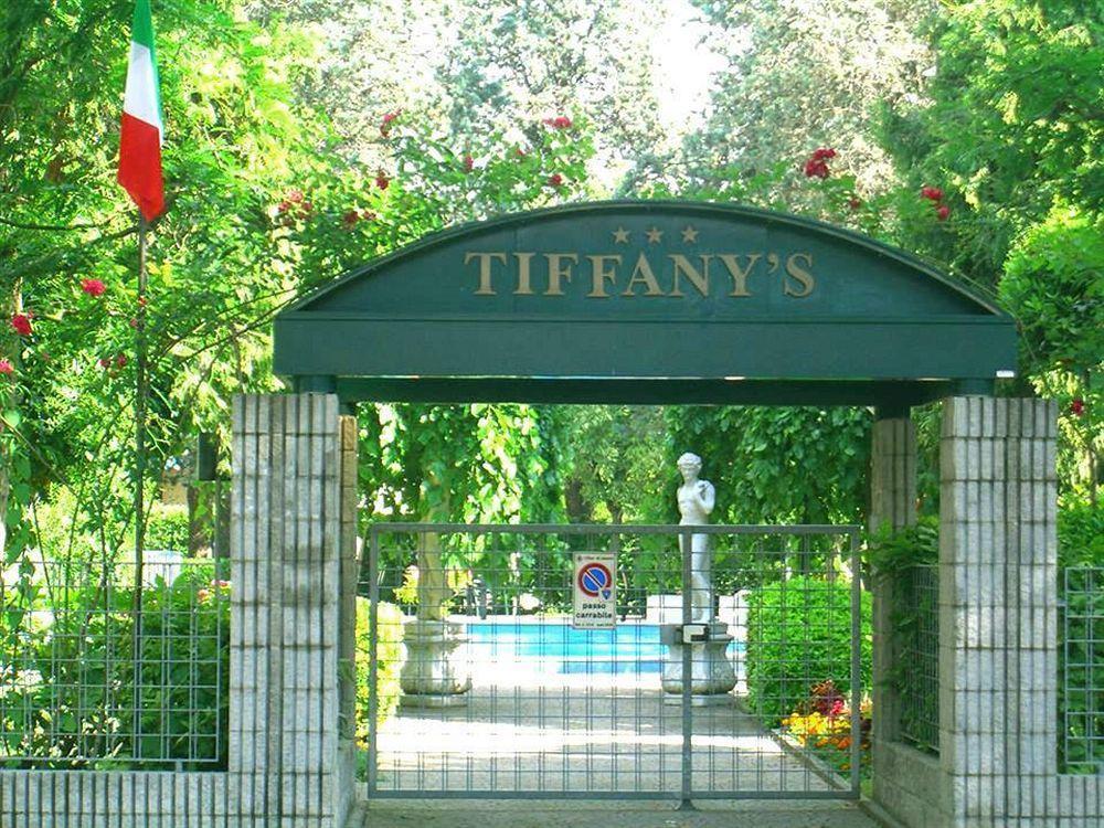 New Tiffany'S Park Hotel ลิโดดิเยโซโล ภายนอก รูปภาพ